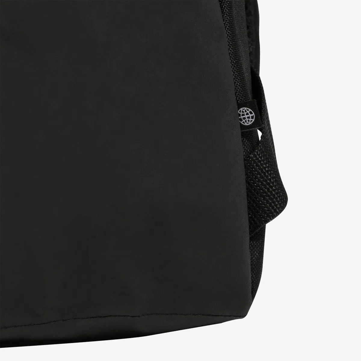 ADIDAS Ranac Classic Badge of Sport 