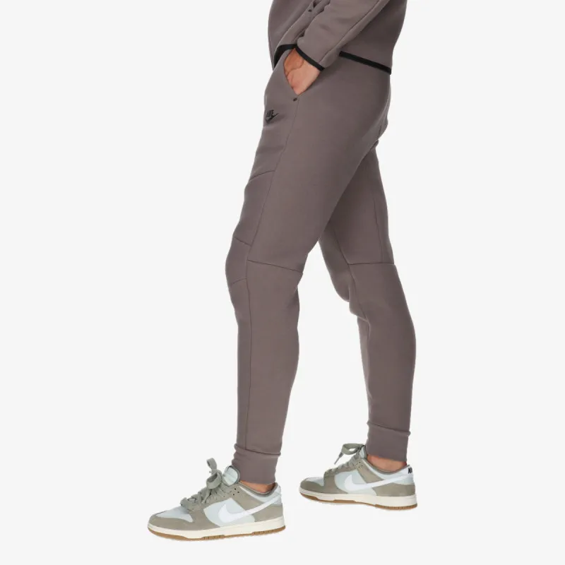 NIKE Donji deo trenerke M NK TCH FLC JGGR