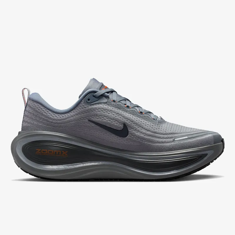 NIKE Patike Vomero Plus 