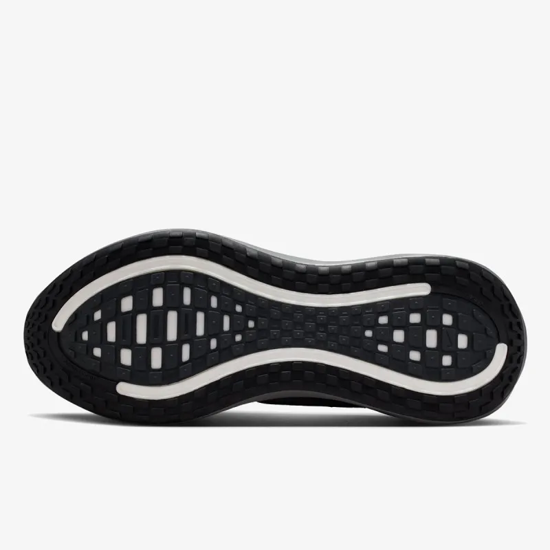 NIKE Patike Vomero Plus 