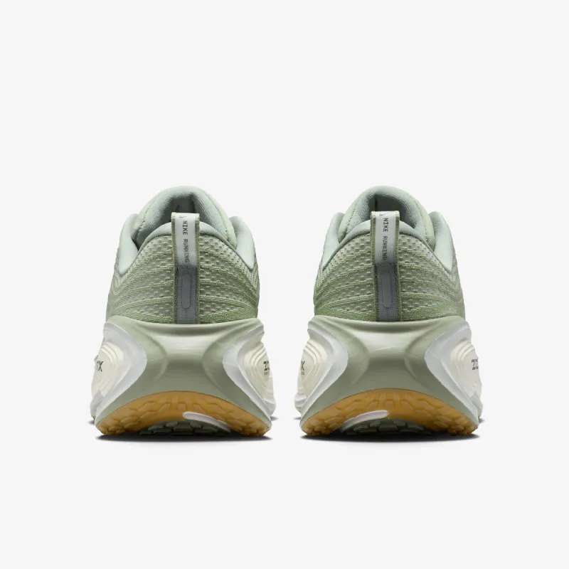 NIKE Patike Vomero Plus 