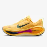 NIKE Patike Vomero Plus 