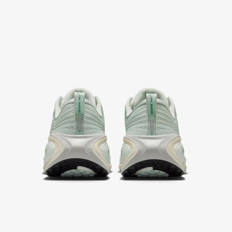 NIKE Patike Vomero Plus 