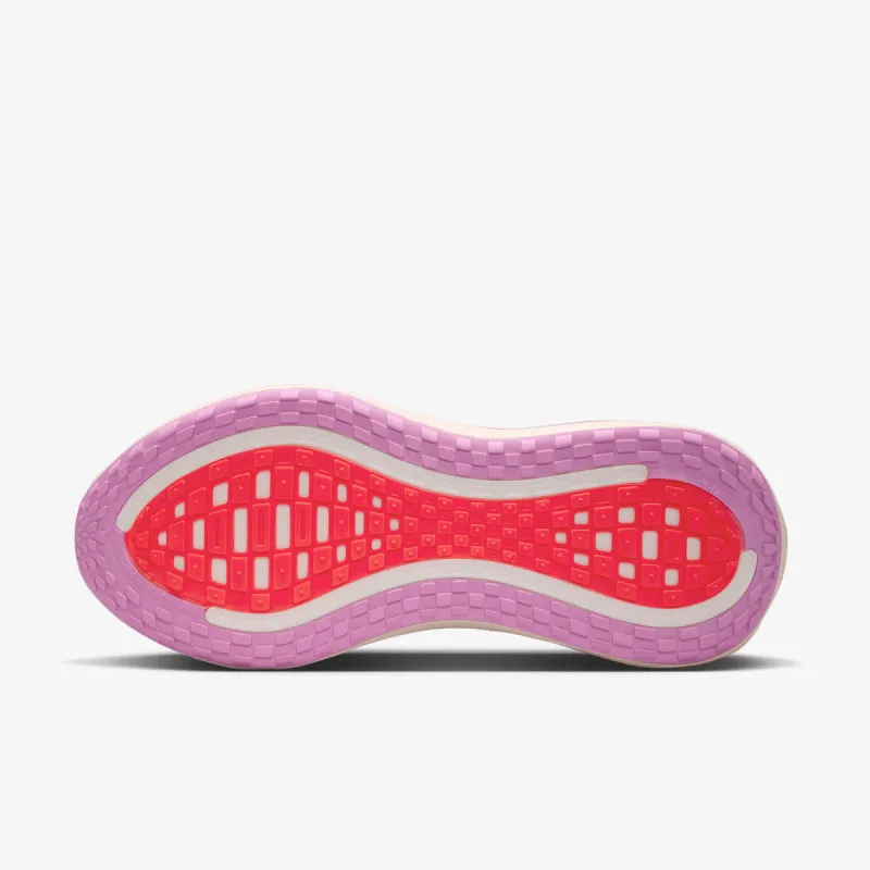NIKE Patike Vomero Plus 