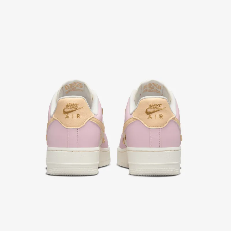 NIKE Patike WMNS AIR FORCE 1 '07 LX 