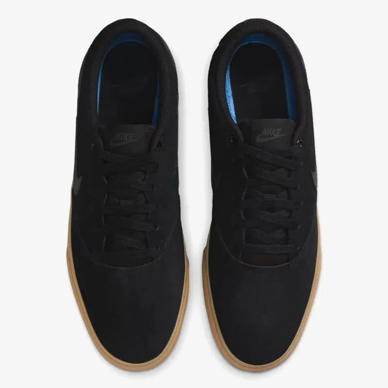 NIKE Patike Charge