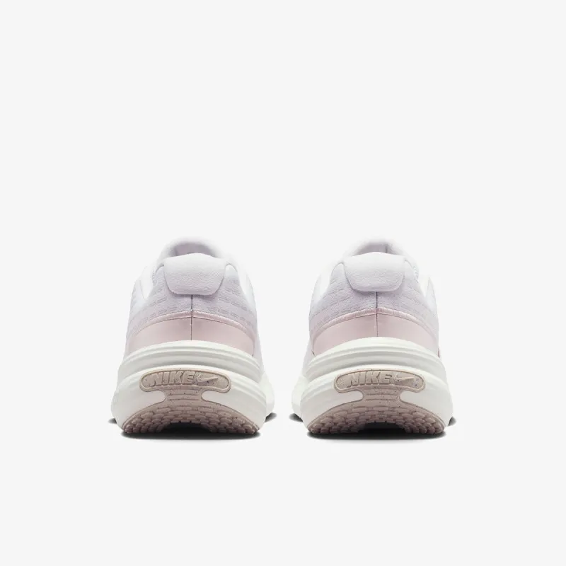 NIKE Patike Uplift 