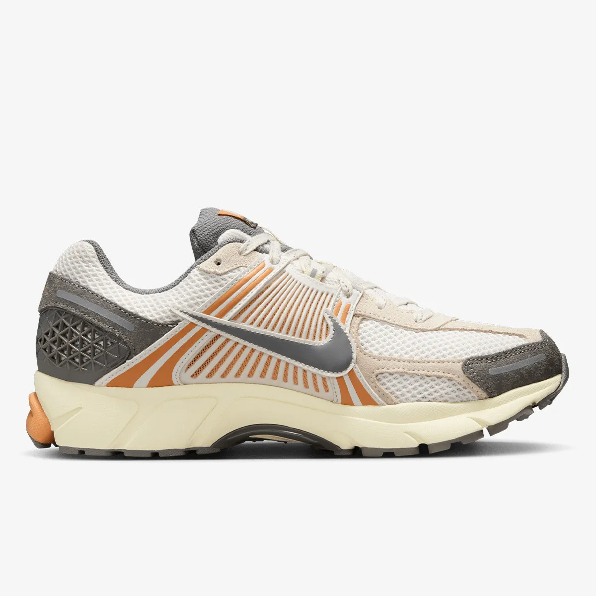 NIKE Patike NIKE ZOOM VOMERO 5 APP 