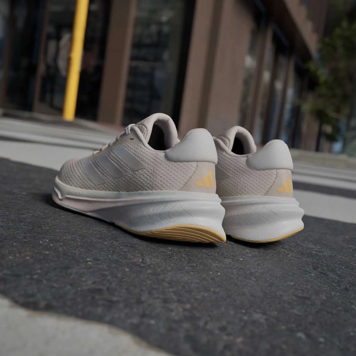 ADIDAS Patike Supernova Stride 