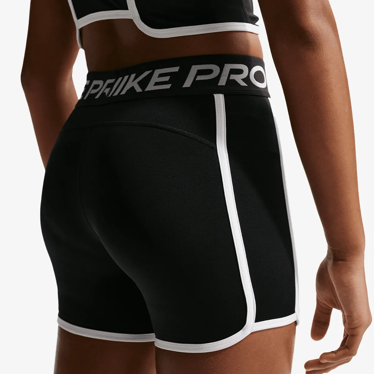 NIKE Helanke Pro 