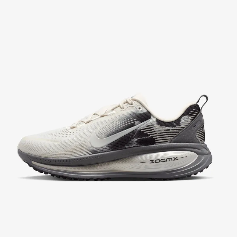NIKE Patike Vomero 18 Se 