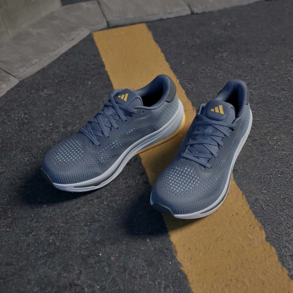 ADIDAS Patike Supernova