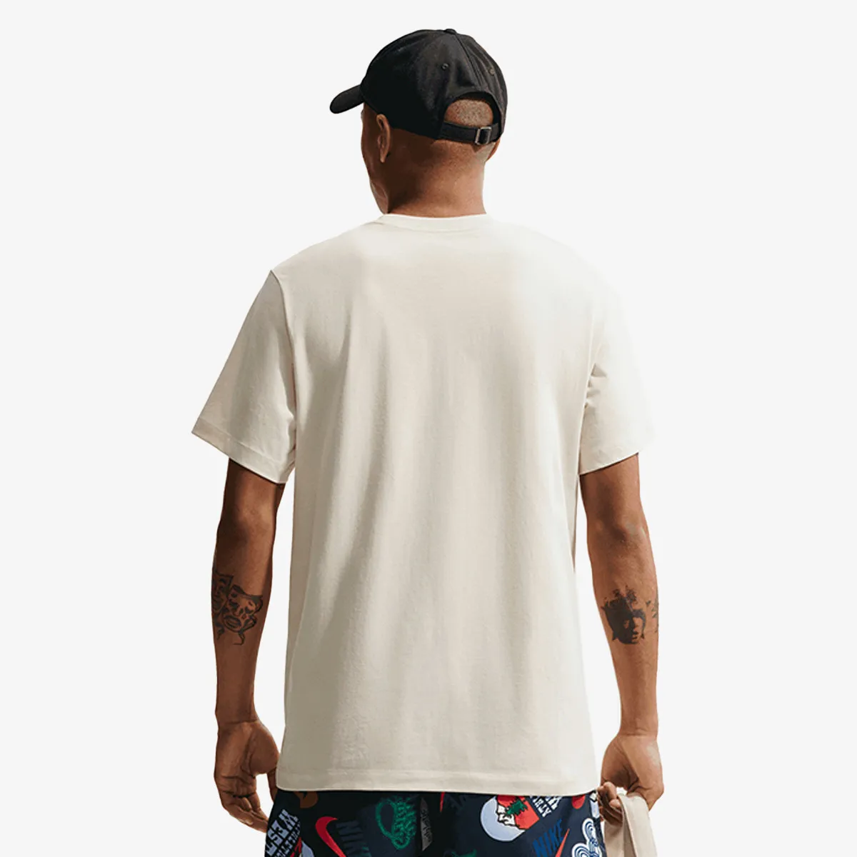 NIKE Majica Standard Celebrate 