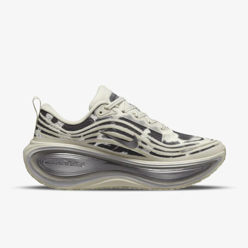 NIKE Patike Vomero Plus SE 