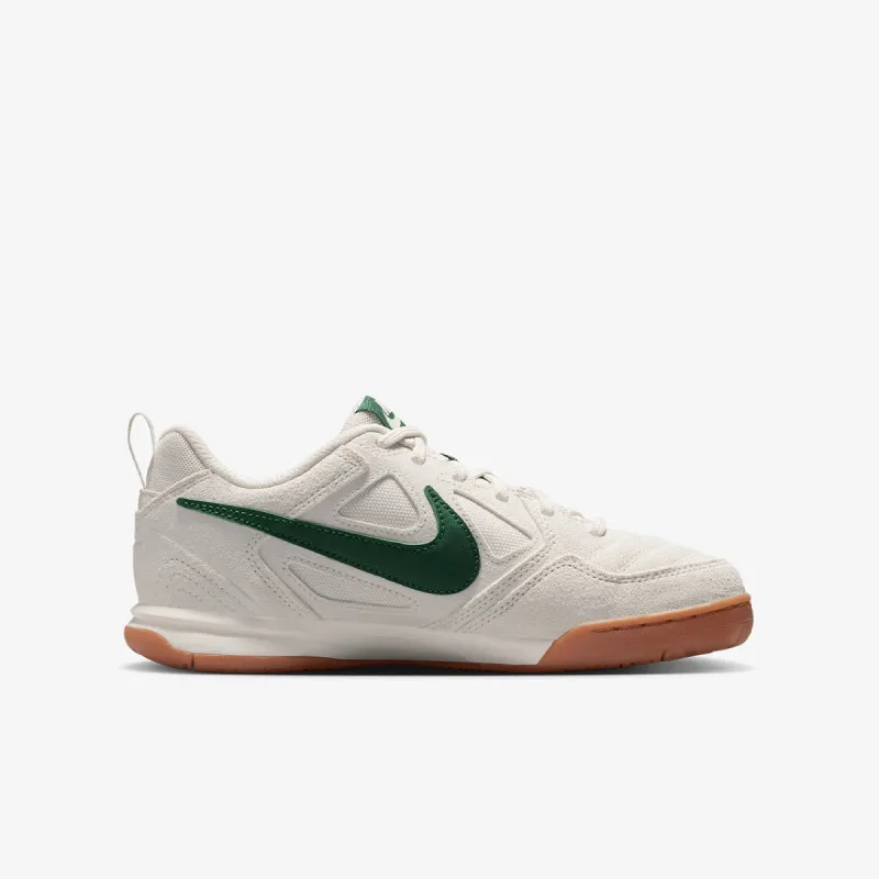 NIKE Patike Gato 