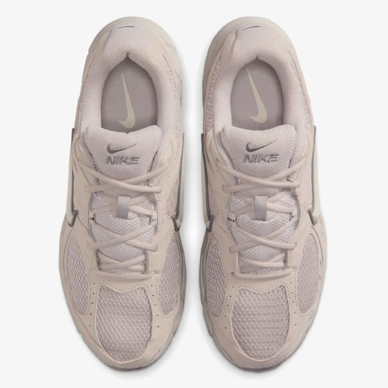 NIKE Patike NIKE V5 RNR SUEDE 