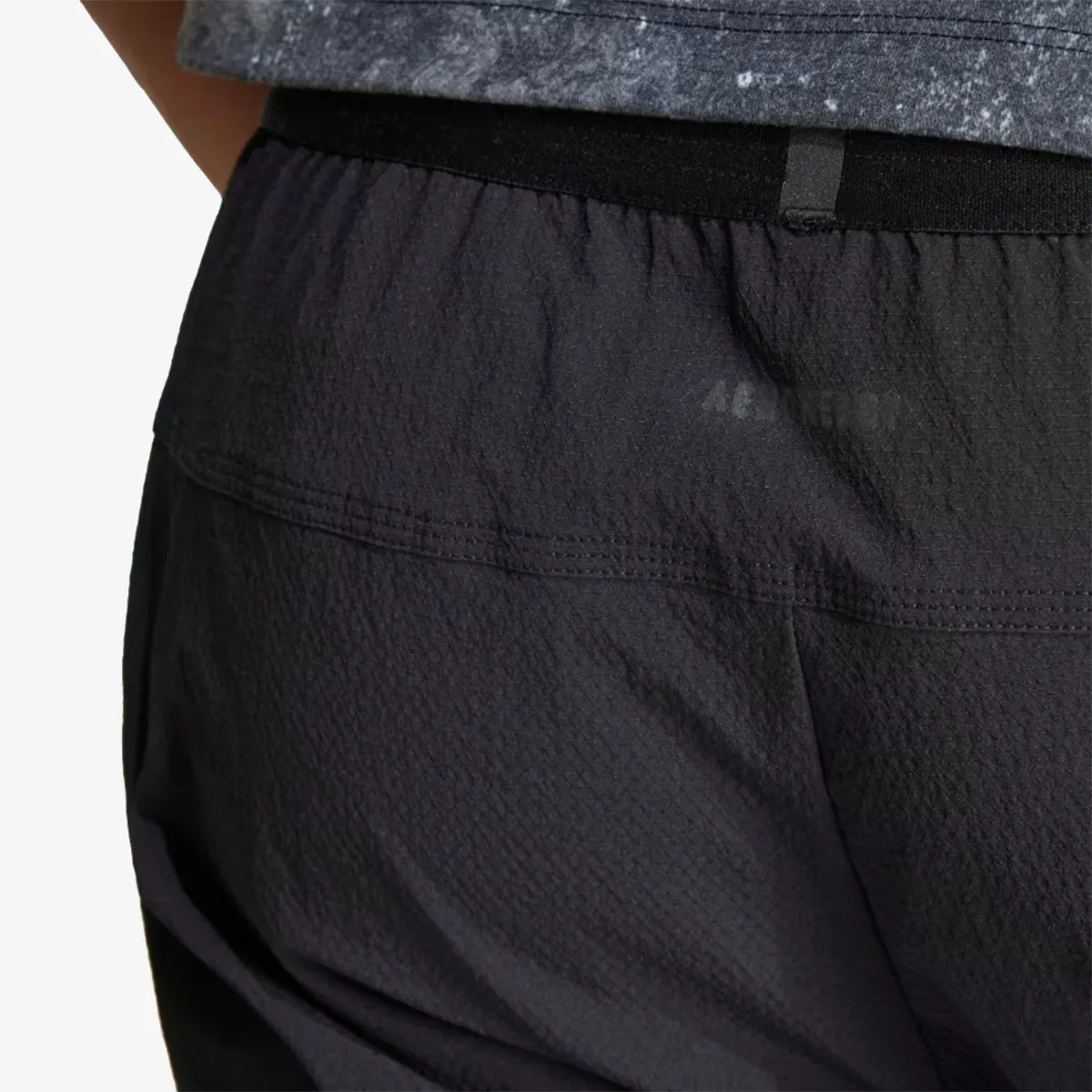 ADIDAS Šorc Designed for Training Adistrong