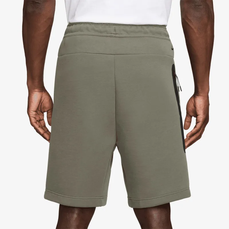 NIKE Šorc Tech 