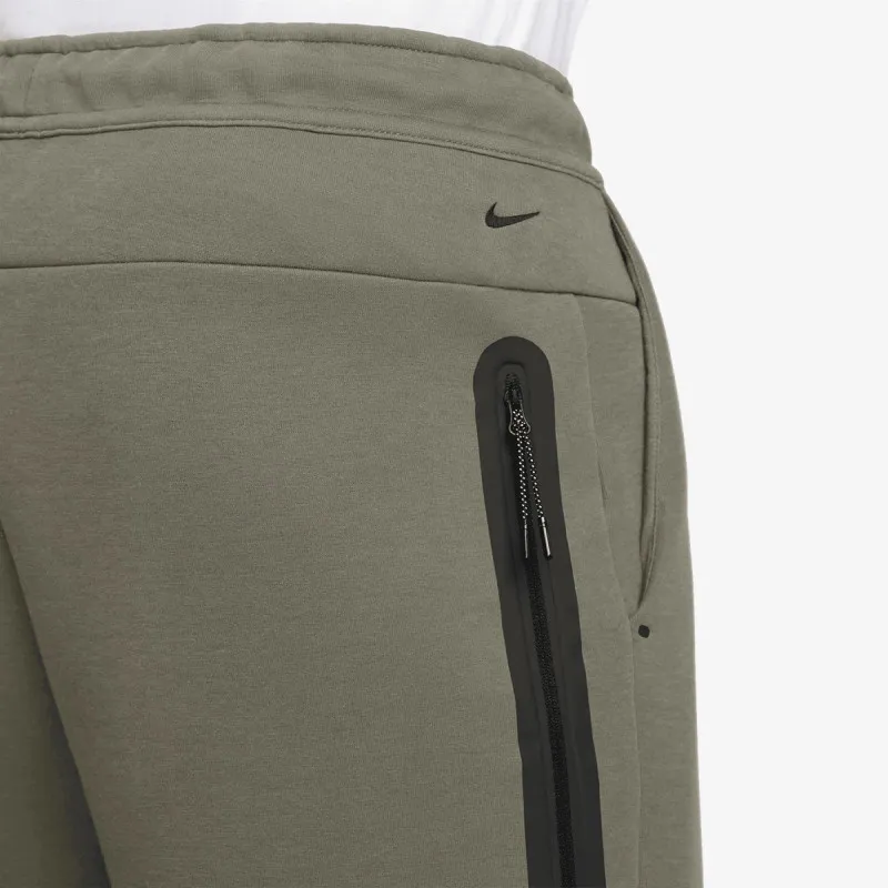 NIKE Šorc Tech 