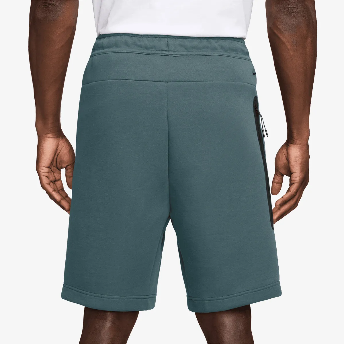 NIKE Šorc Tech 