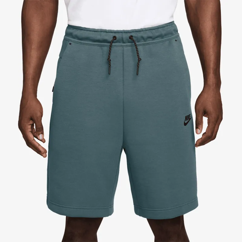 NIKE Šorc Tech 