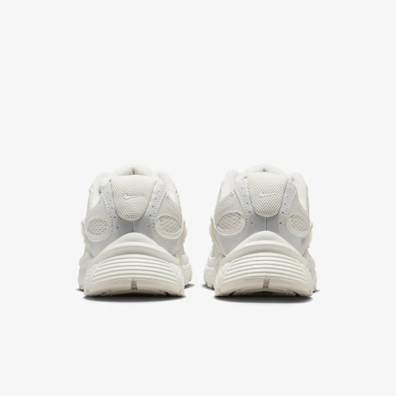 NIKE Patike V5 RNR 