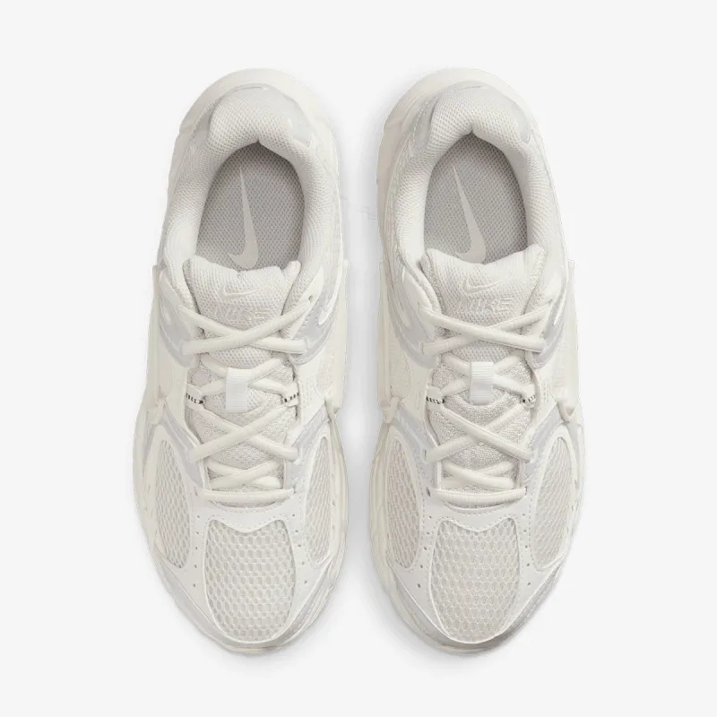 NIKE Patike V5 RNR 