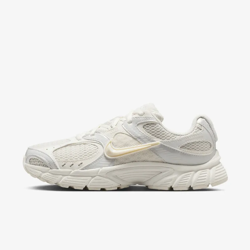 NIKE Patike V5 RNR 