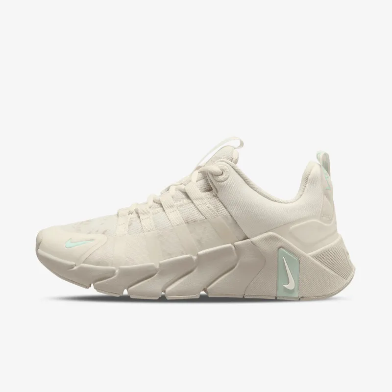 NIKE Patike Metcon 7 