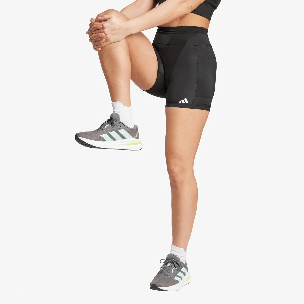 ADIDAS Helanke Own the run
