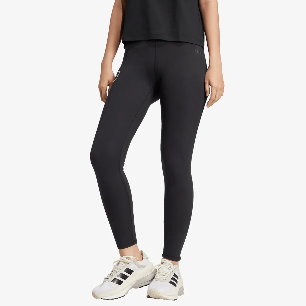 ADIDAS Helanke Bluv Q3