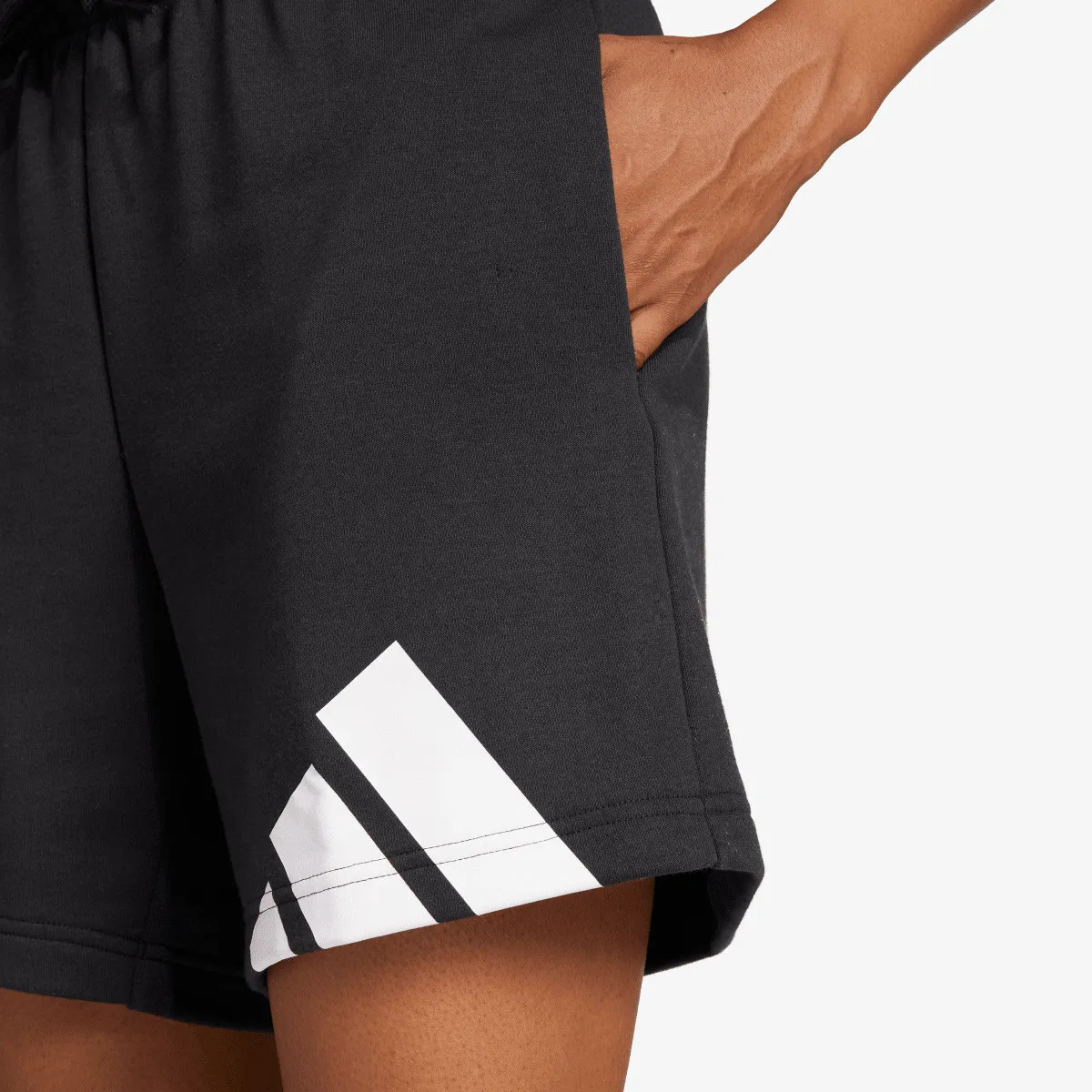 ADIDAS Šorc Essentials