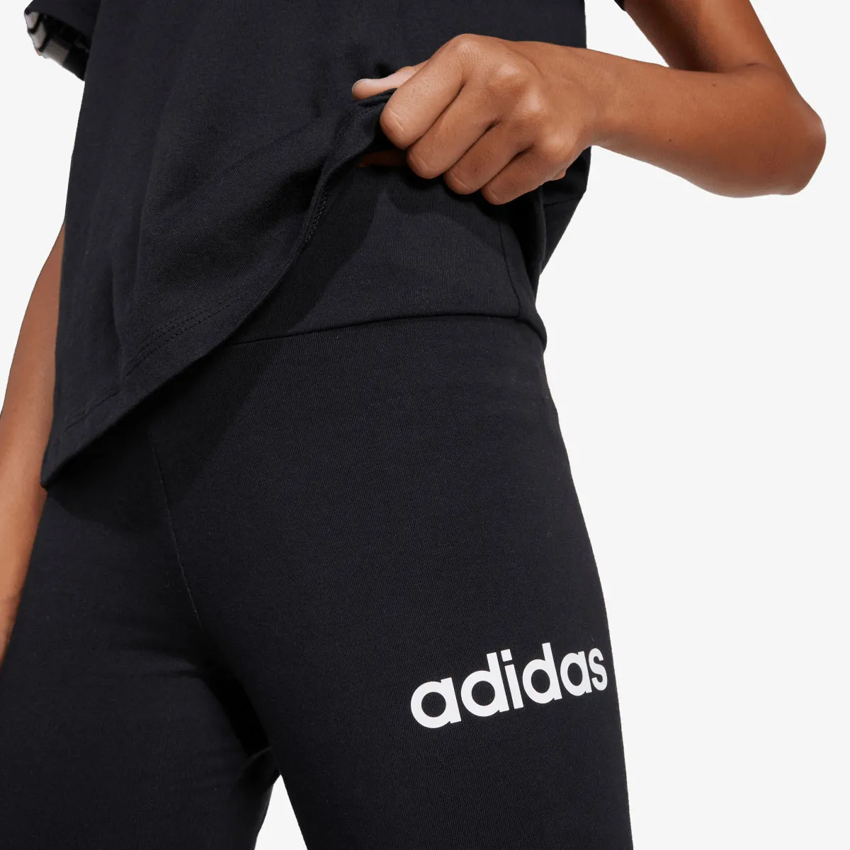 ADIDAS Helanke Linear