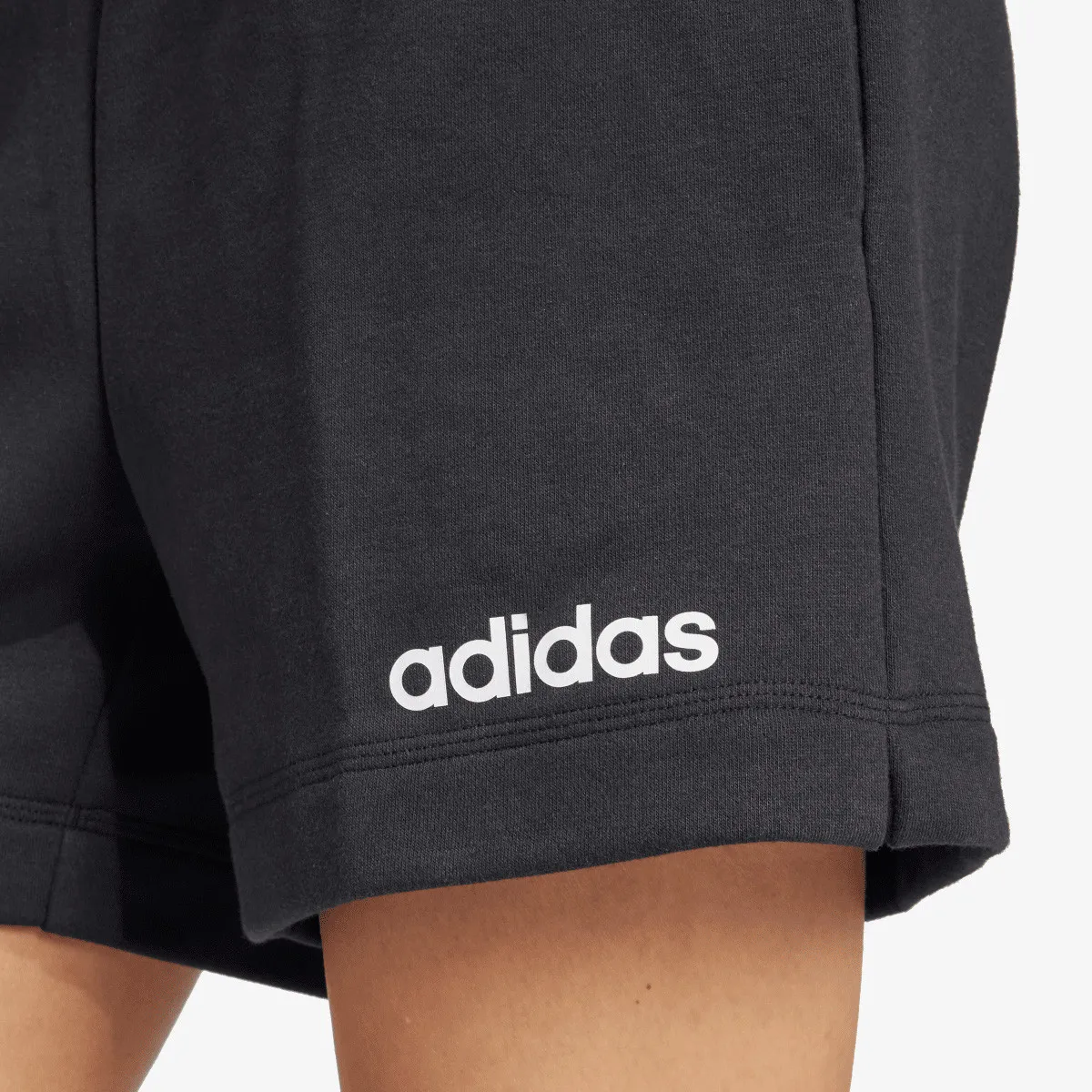 ADIDAS Šorc Linear