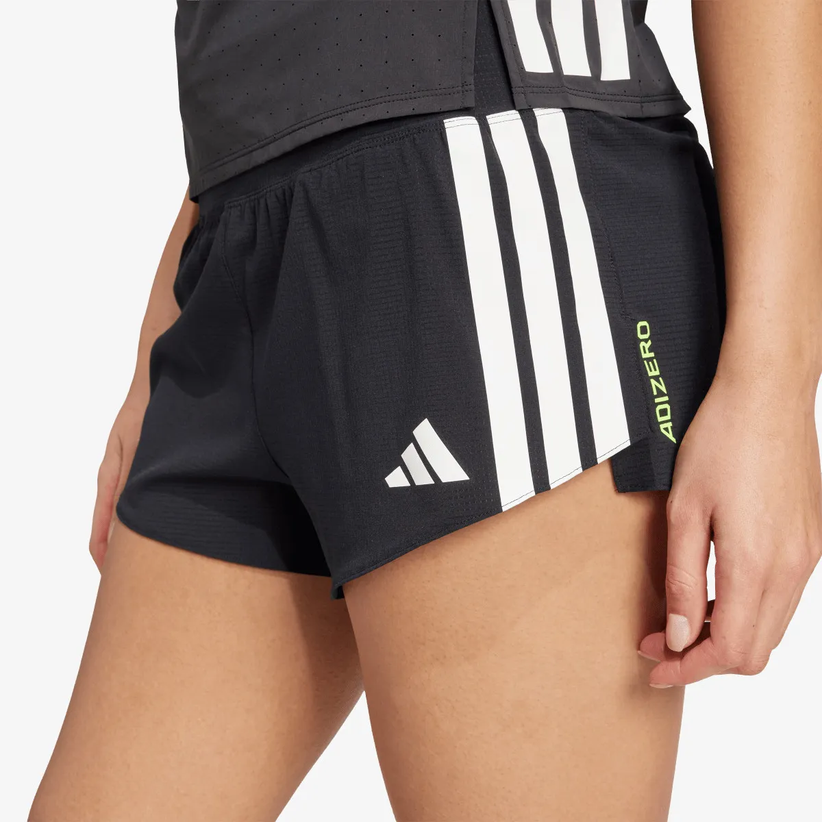 ADIDAS Šorc Adizero 