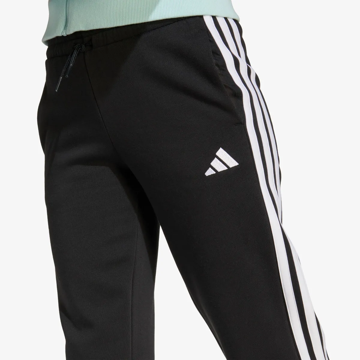 ADIDAS Trenerka Essentials 