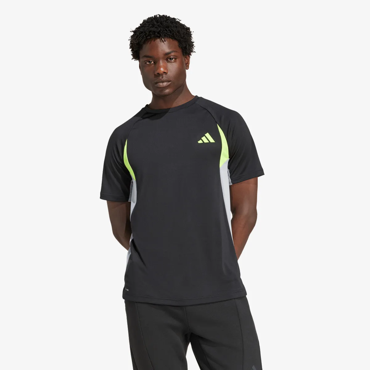 ADIDAS Majica TECH APP TEE