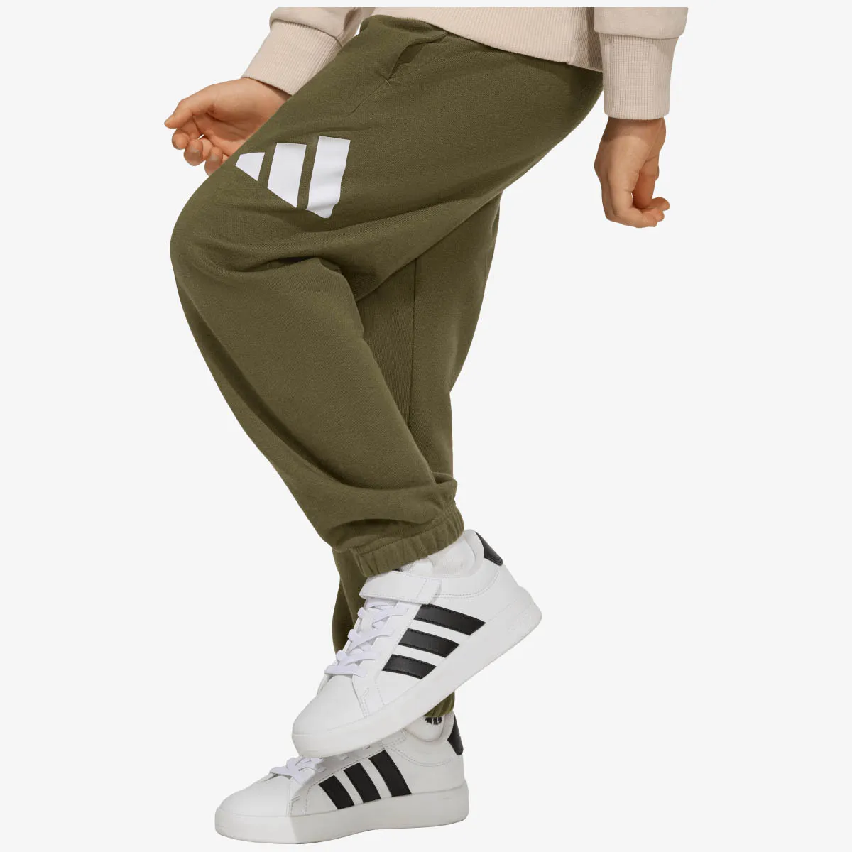 ADIDAS Trenerka Essentials 