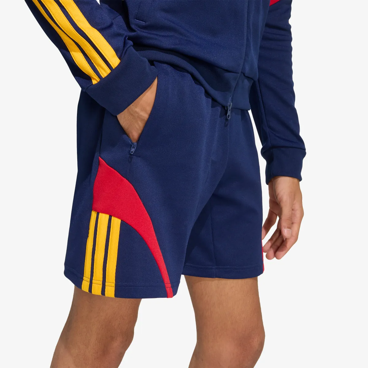 ADIDAS Šorc House of Tiro Nations 