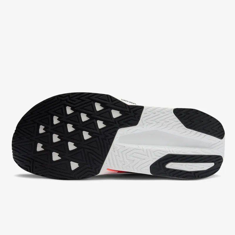 NEW BALANCE Patike FuelCell Rebel v5 