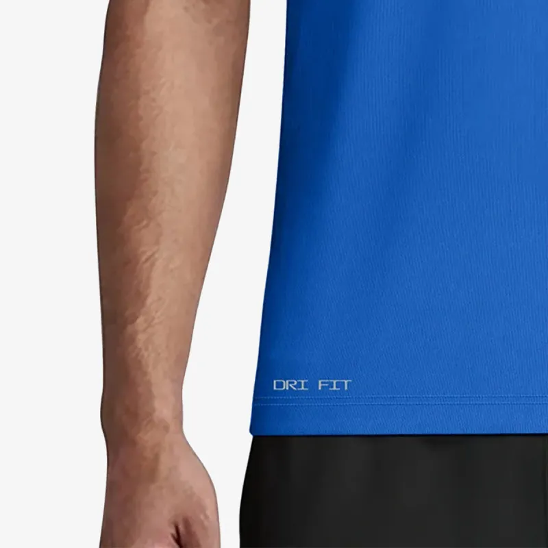 NIKE Majica Essential 