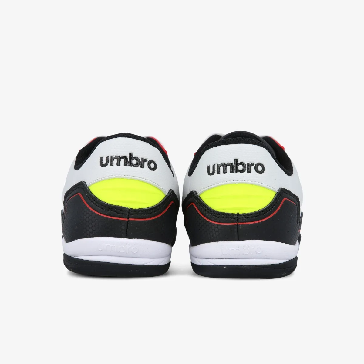 UMBRO Patike Hole
