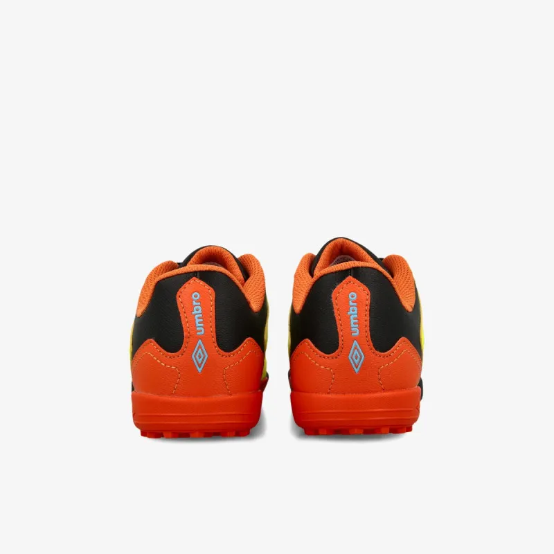UMBRO Patike Corte
