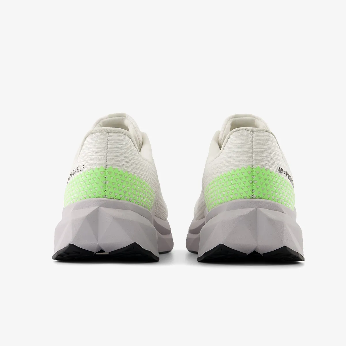 NEW BALANCE Patike FuelCell Propel v5 